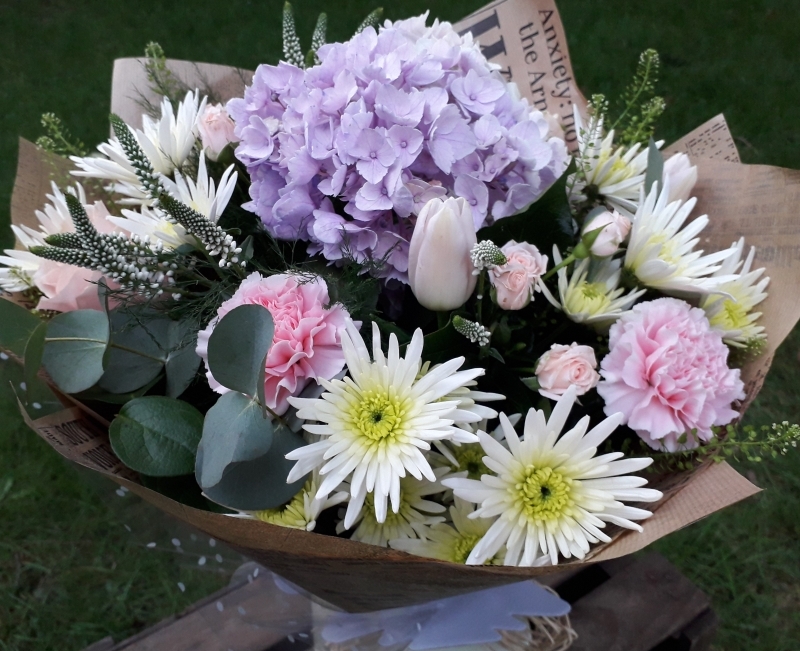 Pastels Shades Handtied Bouquet